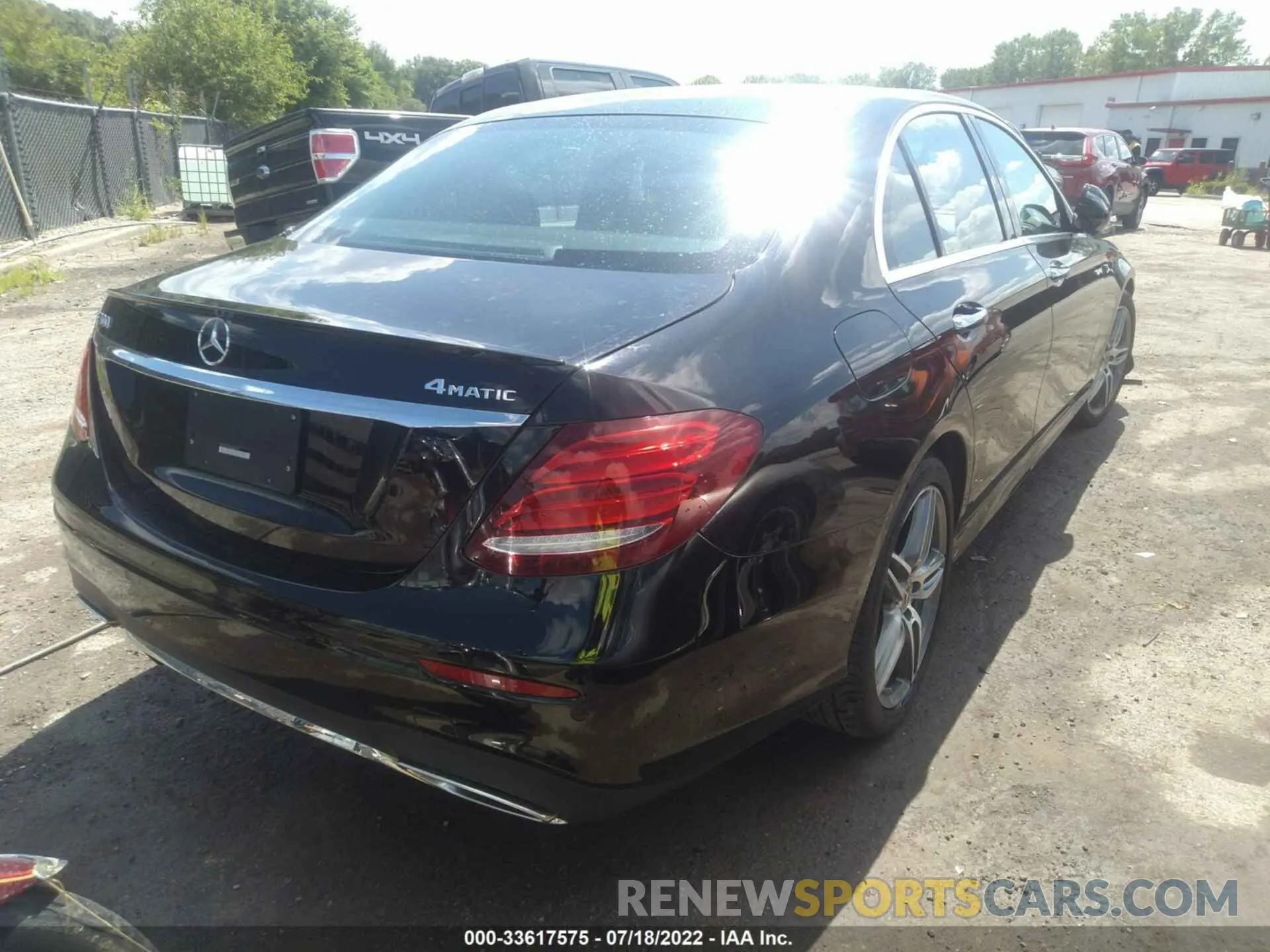 4 Фотография поврежденного автомобиля WDDZF4KB9KA587331 MERCEDES-BENZ E-CLASS 2019