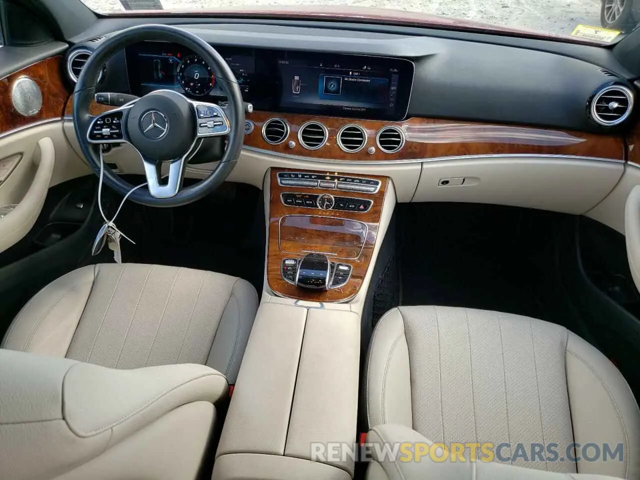 8 Photograph of a damaged car WDDZF4KB9KA621803 MERCEDES-BENZ E-CLASS 2019