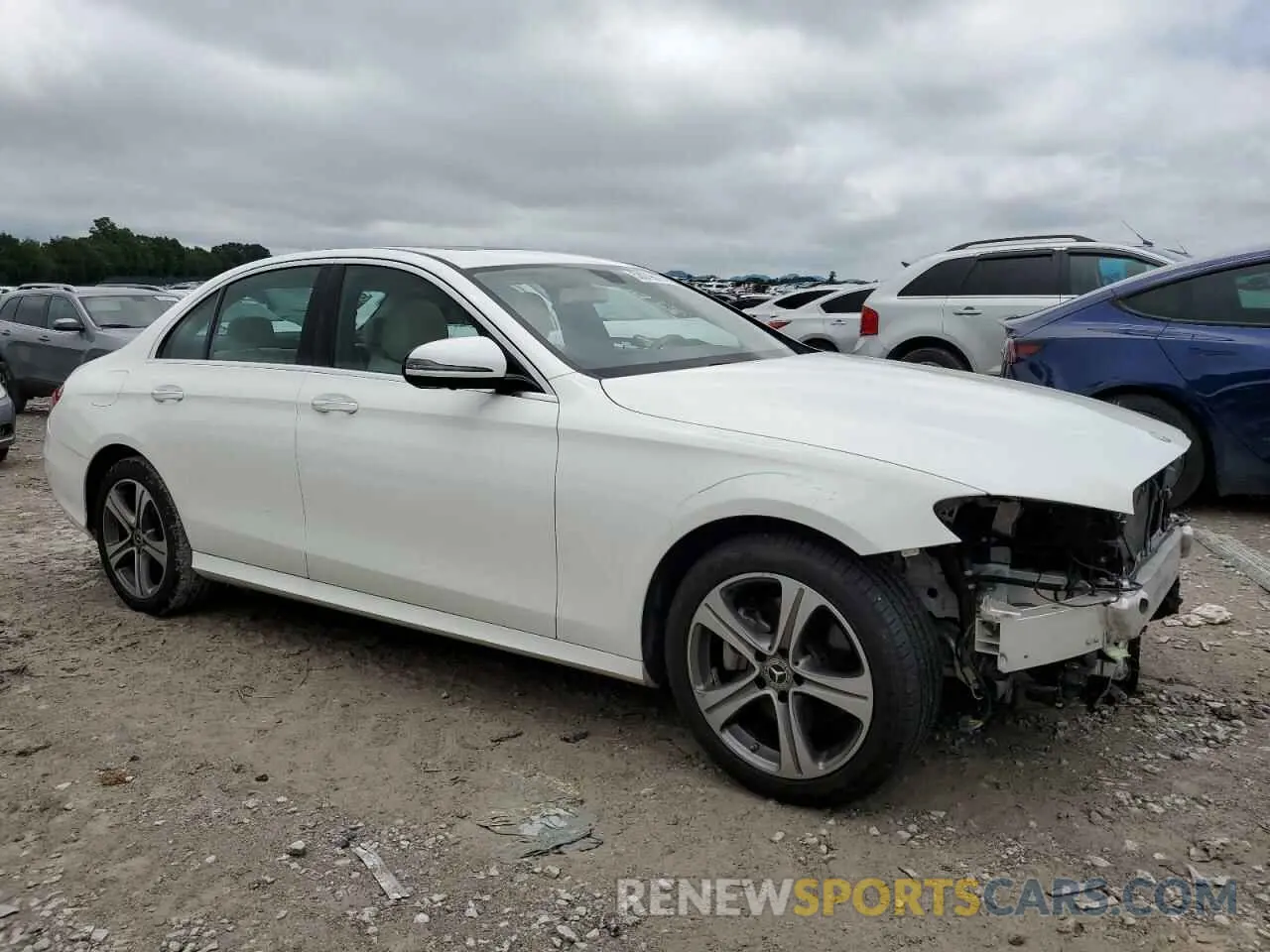 4 Фотография поврежденного автомобиля WDDZF4KBXKA489277 MERCEDES-BENZ E-CLASS 2019