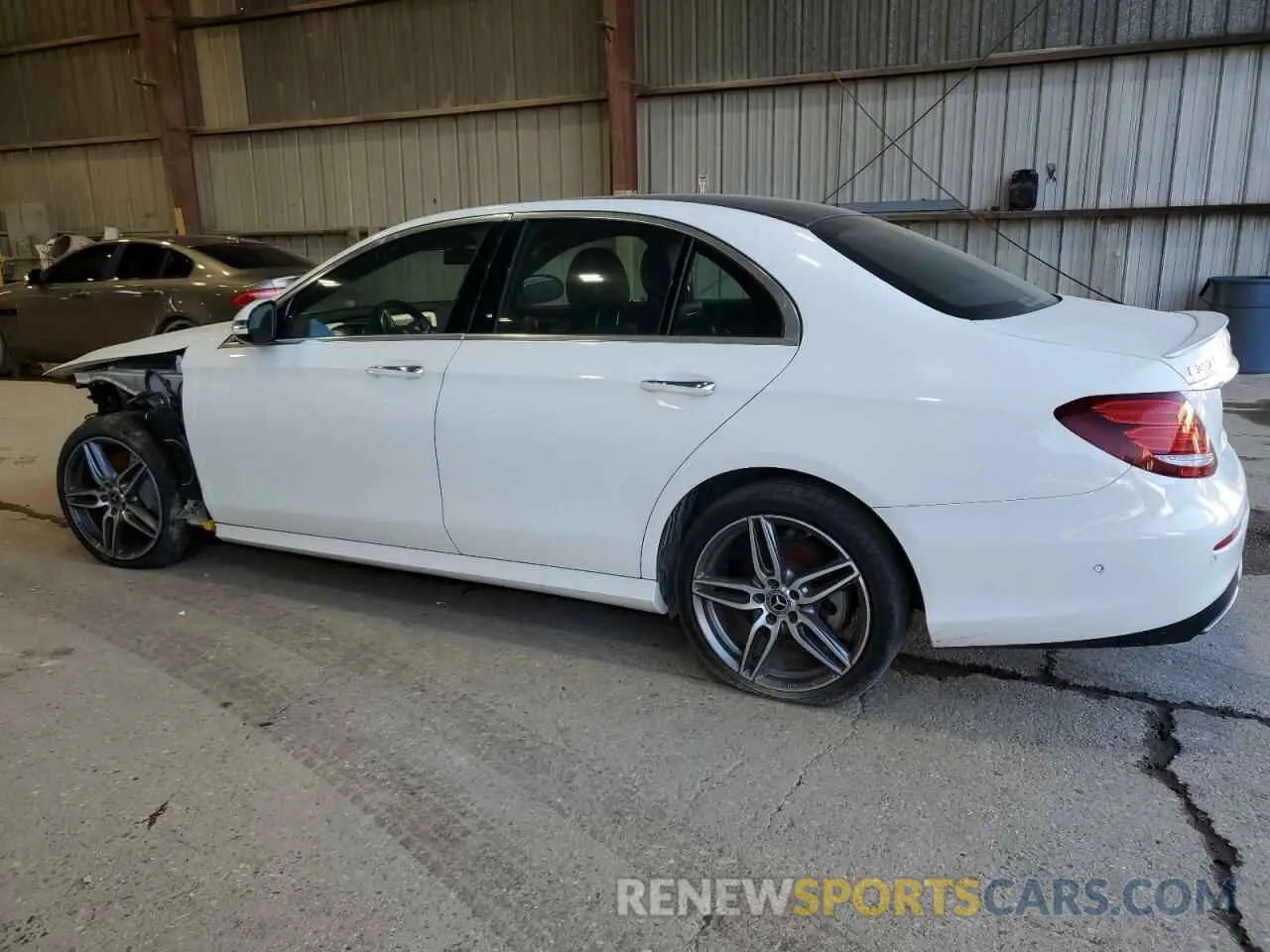 2 Photograph of a damaged car WDDZF4KBXKA556380 MERCEDES-BENZ E-CLASS 2019