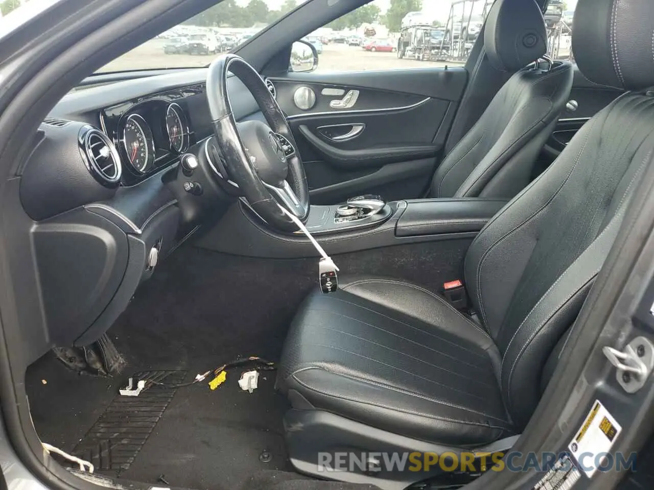 7 Photograph of a damaged car WDDZF4KBXKA630820 MERCEDES-BENZ E-CLASS 2019