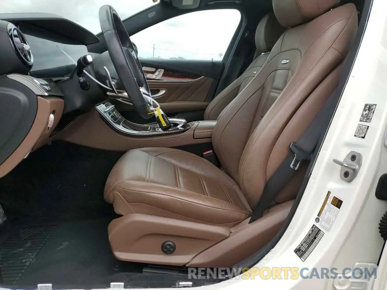 7 Фотография поврежденного автомобиля WDDZF6BB0KA574110 MERCEDES-BENZ E-CLASS 2019