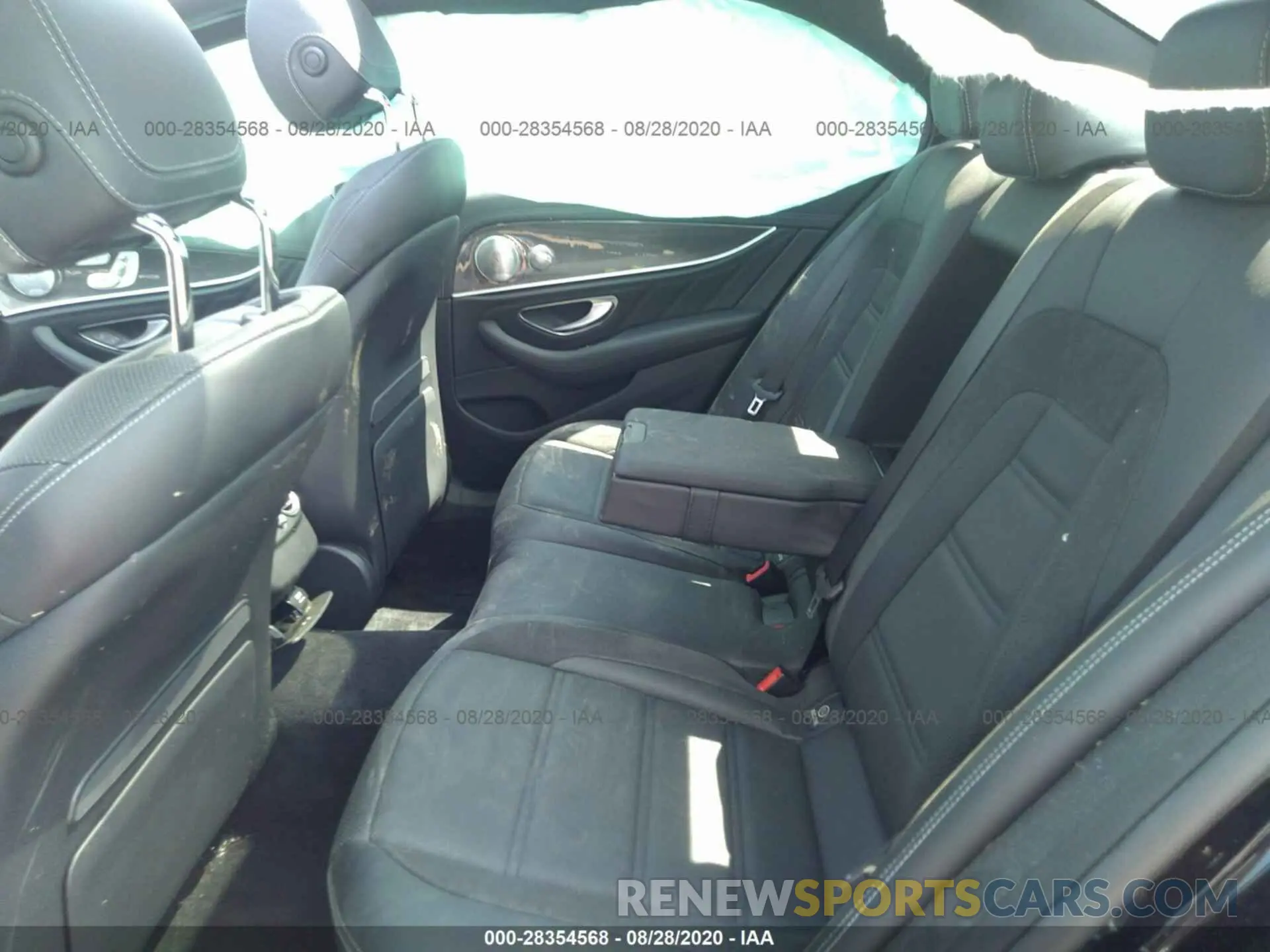 8 Photograph of a damaged car WDDZF6BB2KA586498 MERCEDES-BENZ E-CLASS 2019
