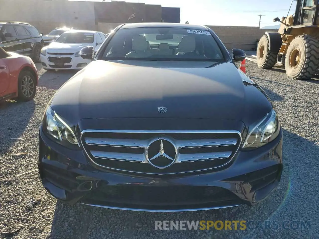 5 Photograph of a damaged car WDDZF6JB0KA515463 MERCEDES-BENZ E-CLASS 2019