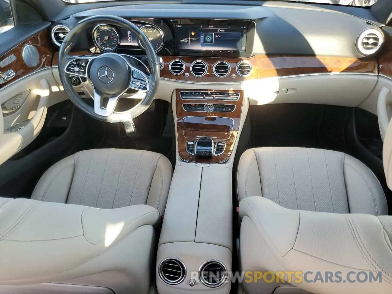 8 Photograph of a damaged car WDDZF6JB0KA515463 MERCEDES-BENZ E-CLASS 2019