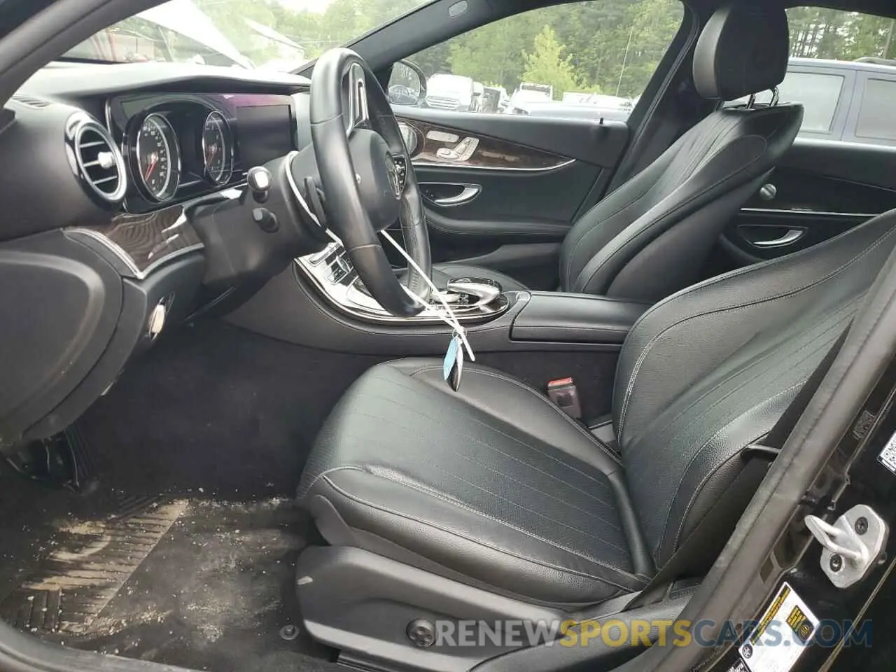 7 Photograph of a damaged car WDDZF6JB6KA493873 MERCEDES-BENZ E-CLASS 2019