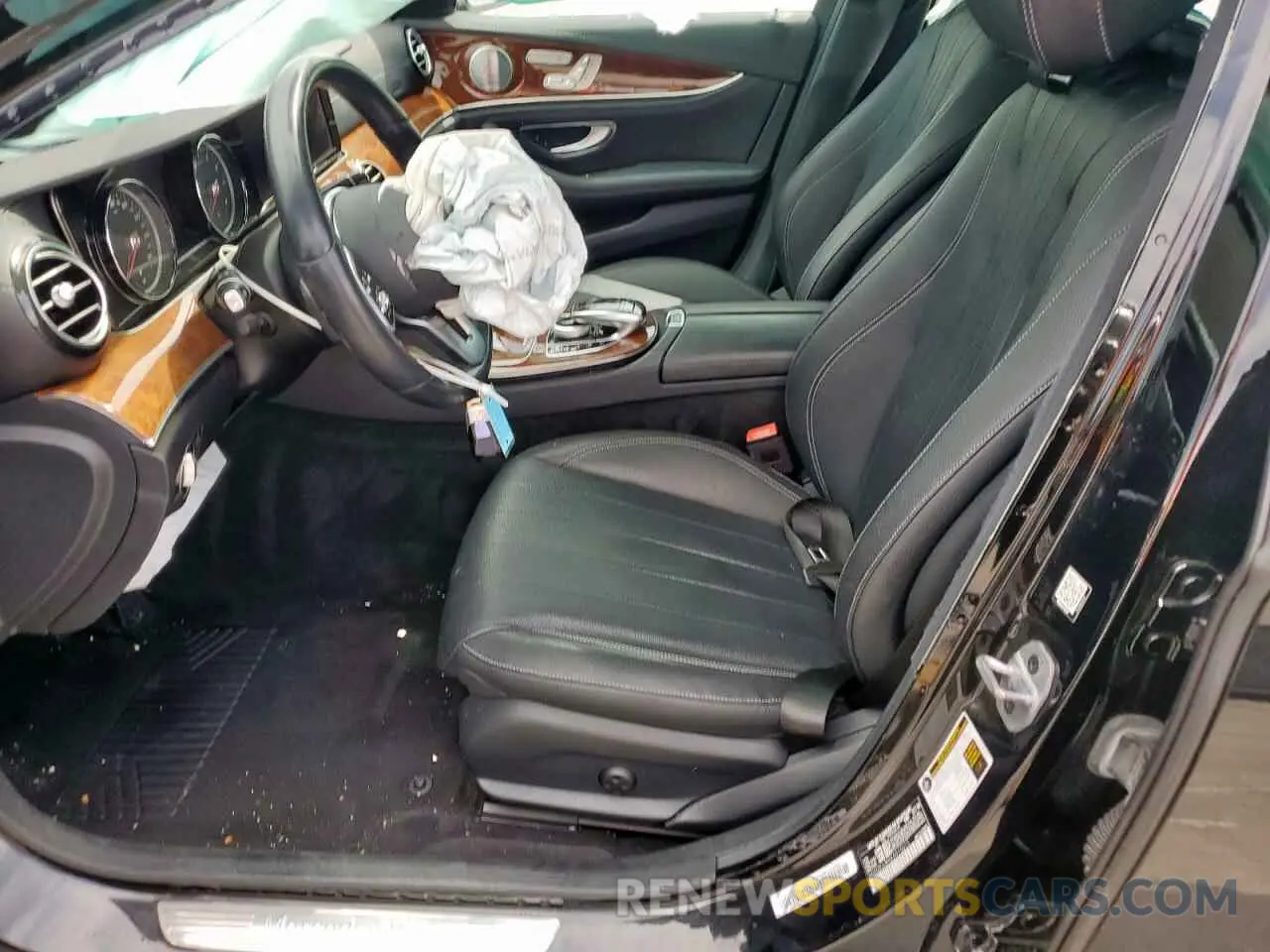 7 Photograph of a damaged car WDDZF6JB9KA515073 MERCEDES-BENZ E-CLASS 2019