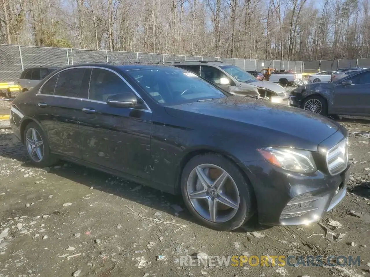 4 Фотография поврежденного автомобиля WDDZF6JBXKA562502 MERCEDES-BENZ E-CLASS 2019