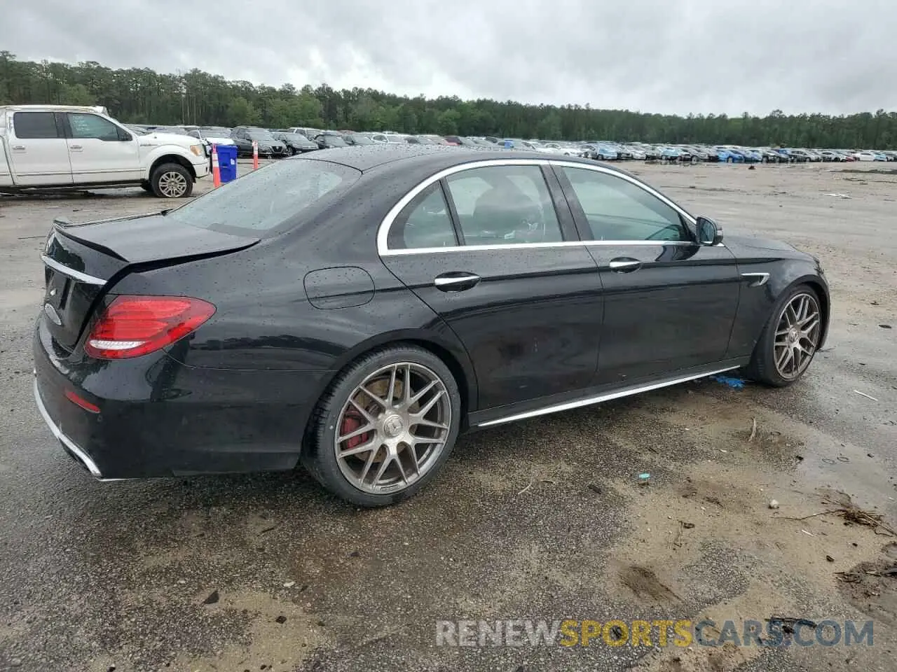 3 Фотография поврежденного автомобиля WDDZF8KB1KA538521 MERCEDES-BENZ E-CLASS 2019