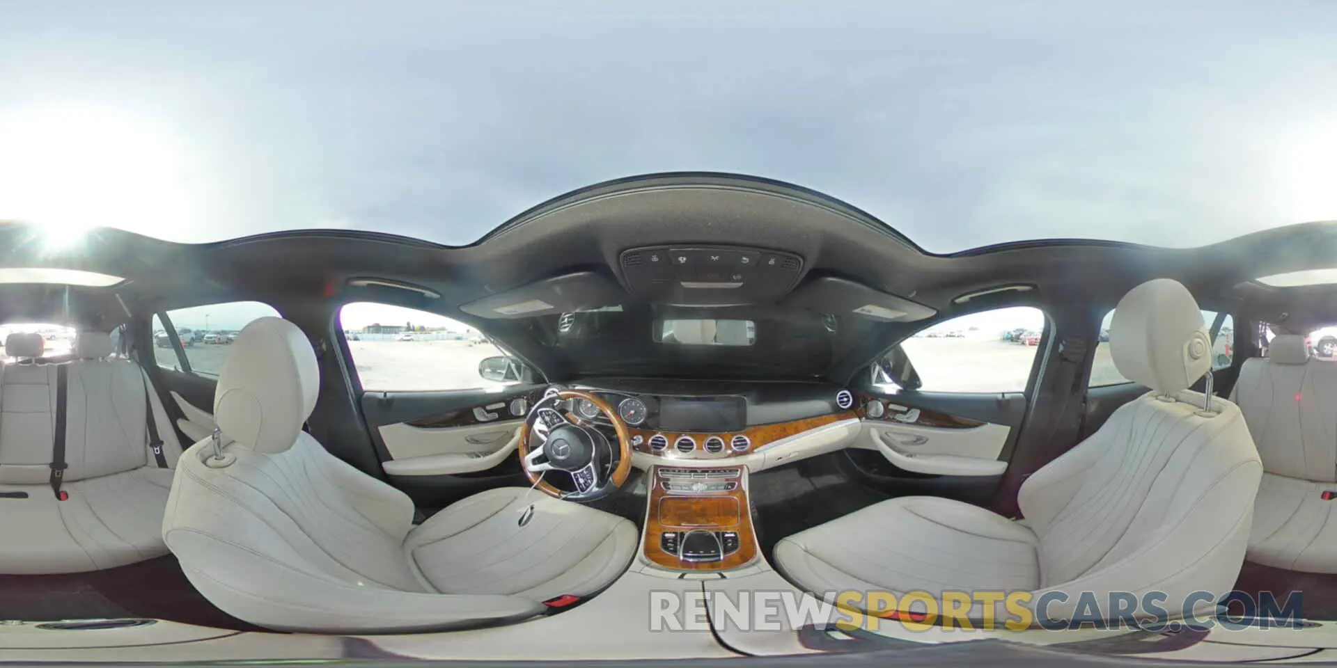 13 Фотография поврежденного автомобиля WDDZH6JB6KA671808 MERCEDES-BENZ E-CLASS 2019
