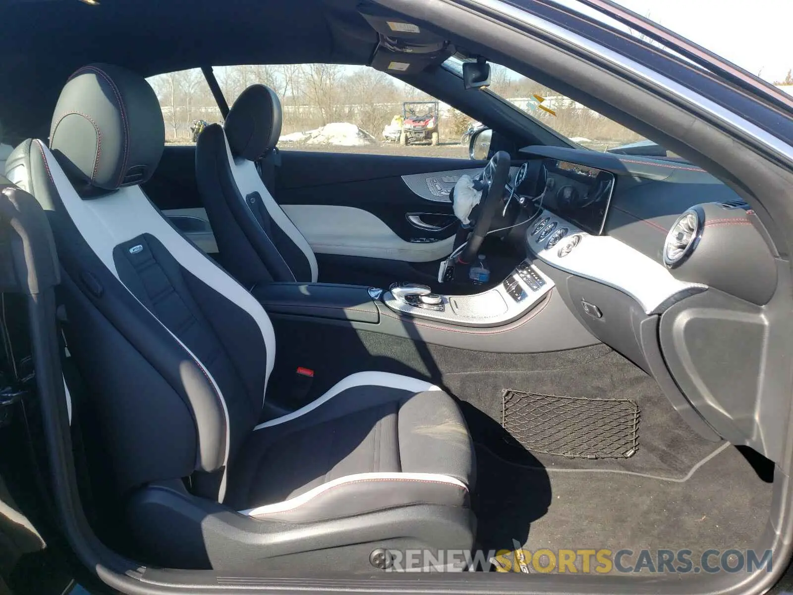 5 Photograph of a damaged car W1K1K6BB7LF134351 MERCEDES-BENZ E CLASS 2020