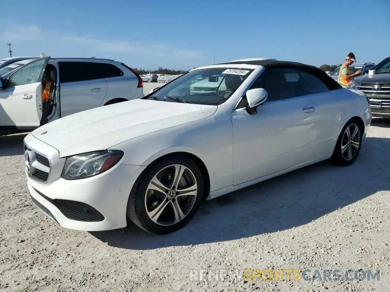 1 Фотография поврежденного автомобиля W1K1K6HB7LF133577 MERCEDES-BENZ E-CLASS 2020