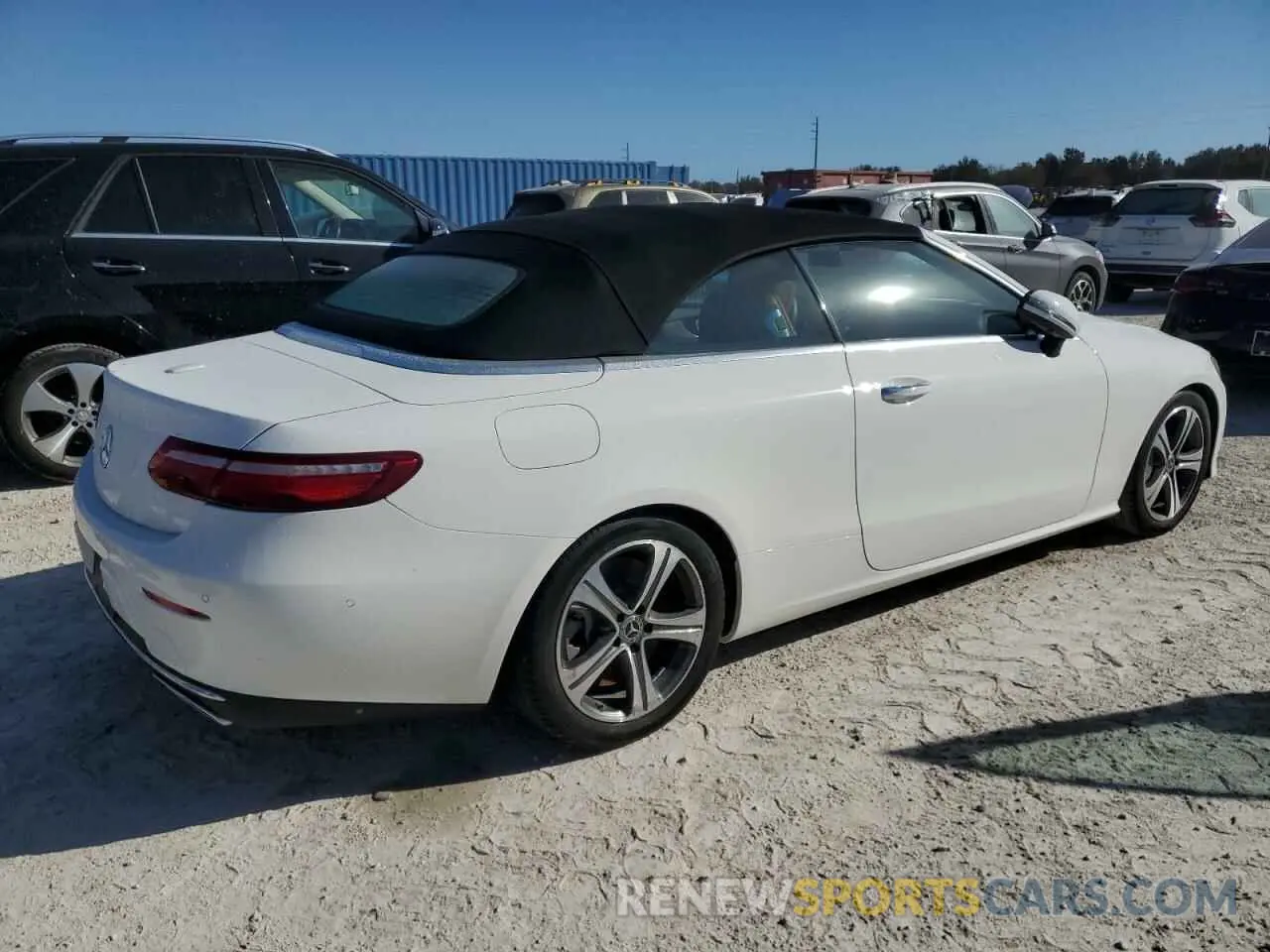 3 Фотография поврежденного автомобиля W1K1K6HB7LF133577 MERCEDES-BENZ E-CLASS 2020