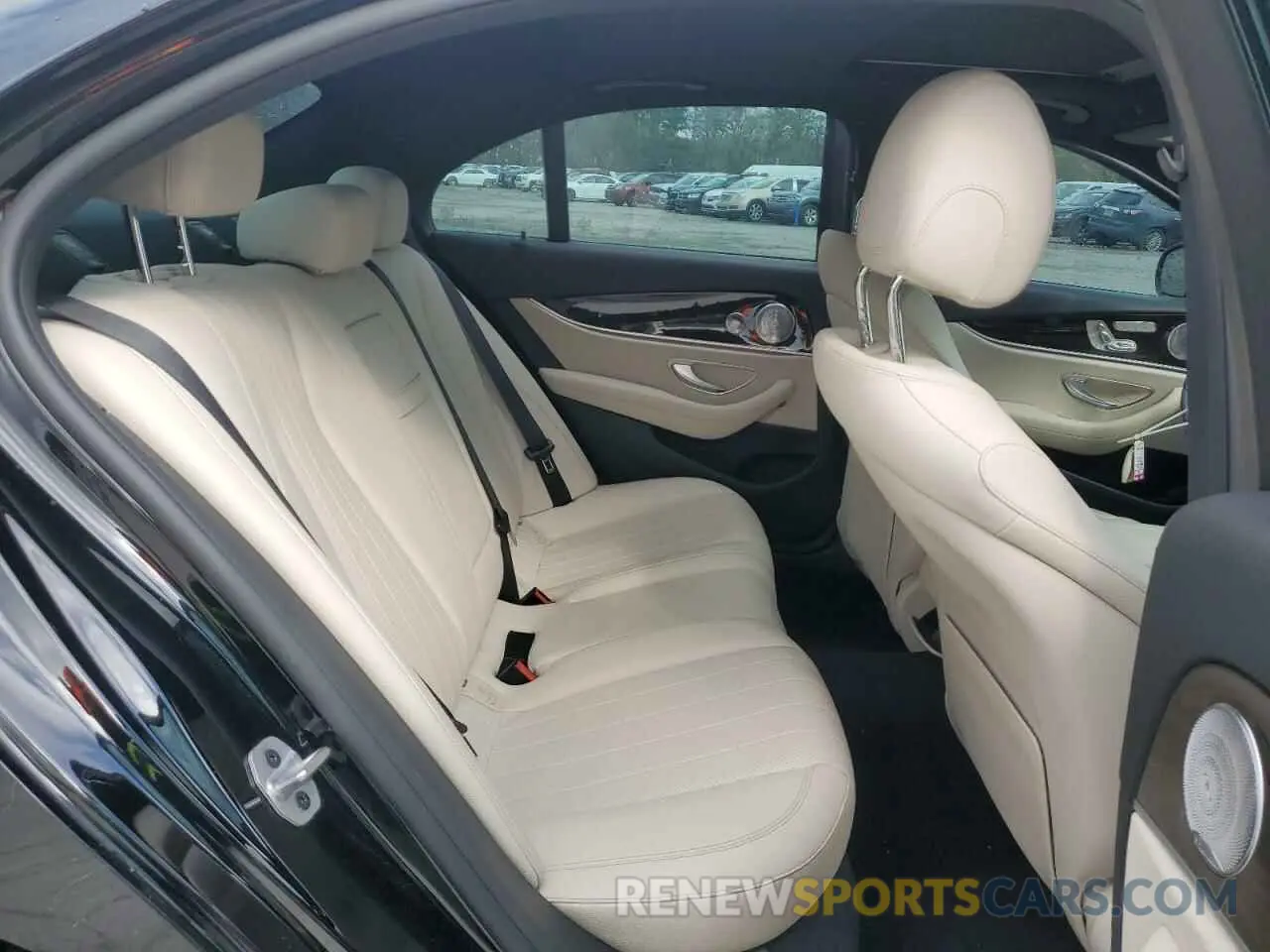 10 Фотография поврежденного автомобиля W1KZF6JB1LA805230 MERCEDES-BENZ E-CLASS 2020