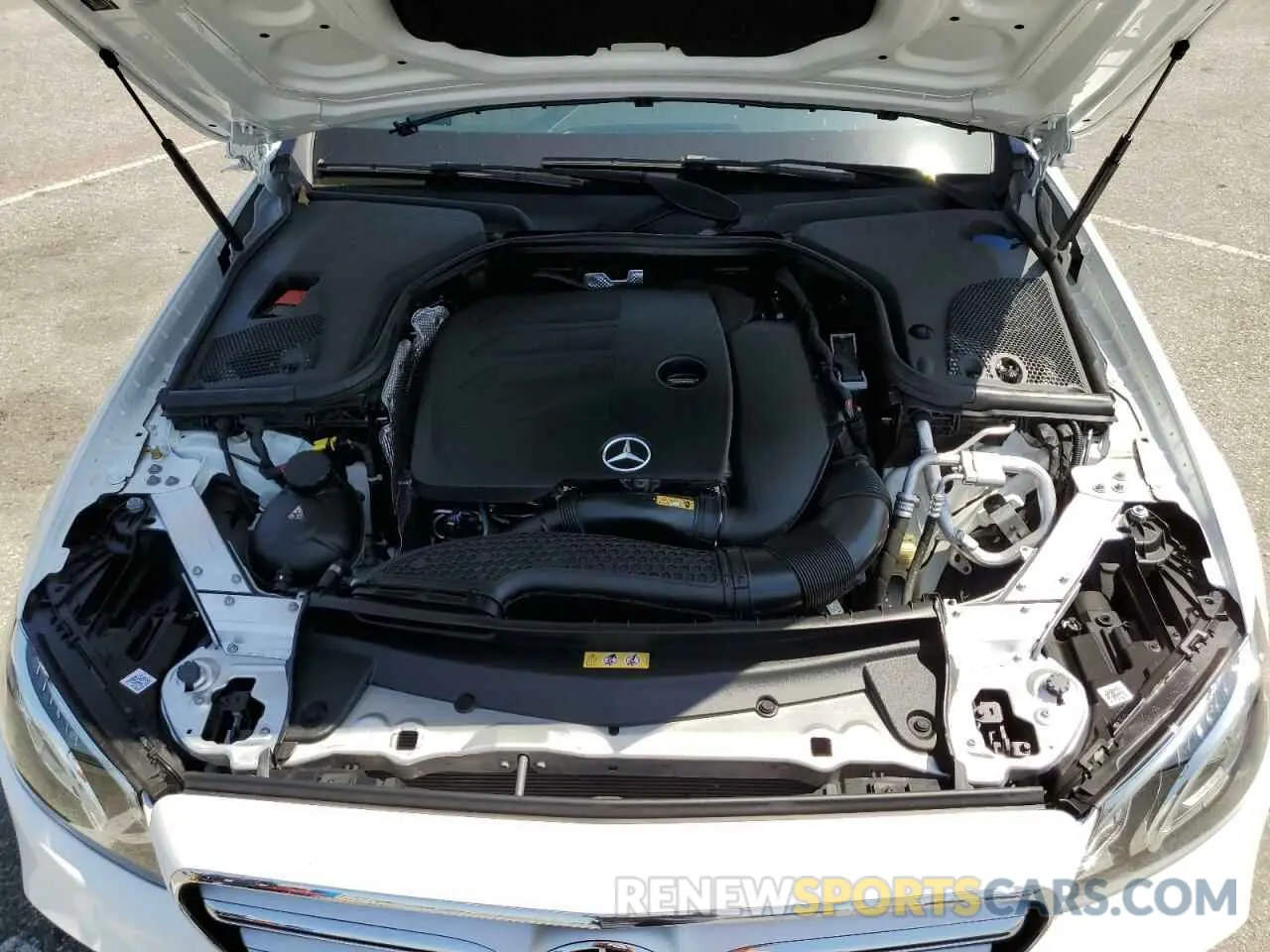 11 Photograph of a damaged car W1KZF8DB1LA826828 MERCEDES-BENZ E-CLASS 2020