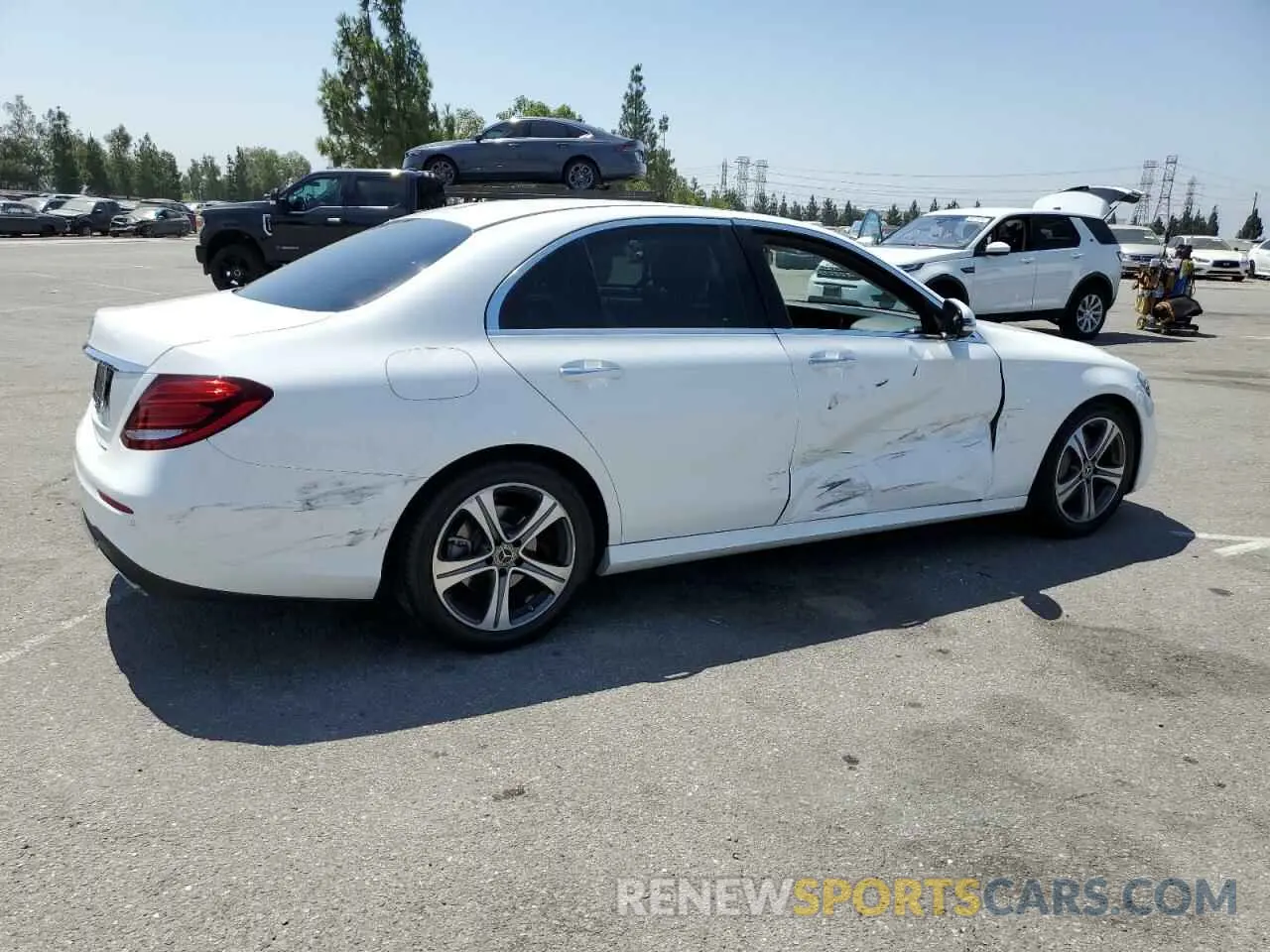 3 Photograph of a damaged car W1KZF8DB1LA826828 MERCEDES-BENZ E-CLASS 2020