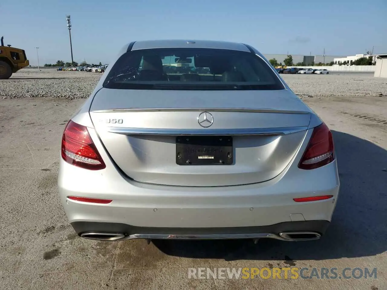 6 Photograph of a damaged car W1KZF8DB2LA828359 MERCEDES-BENZ E-CLASS 2020