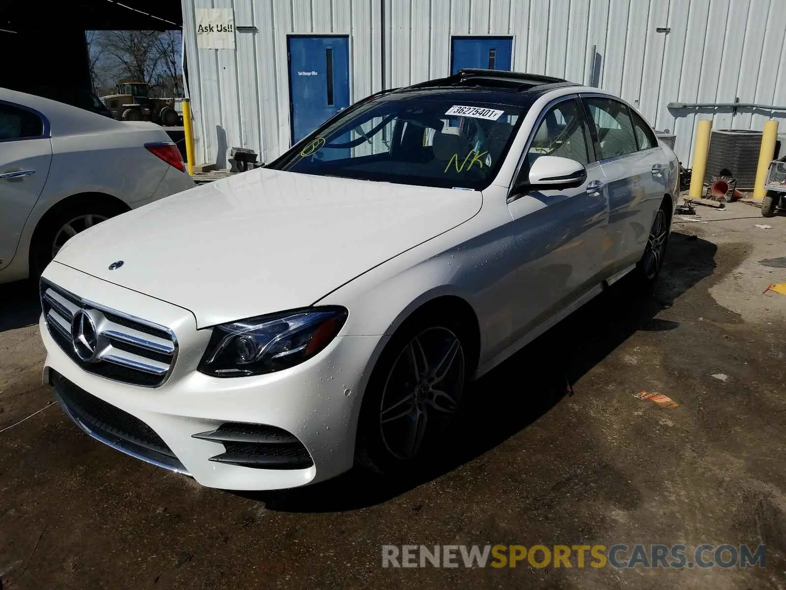 2 Photograph of a damaged car W1KZF8DB4LA820313 MERCEDES-BENZ E CLASS 2020