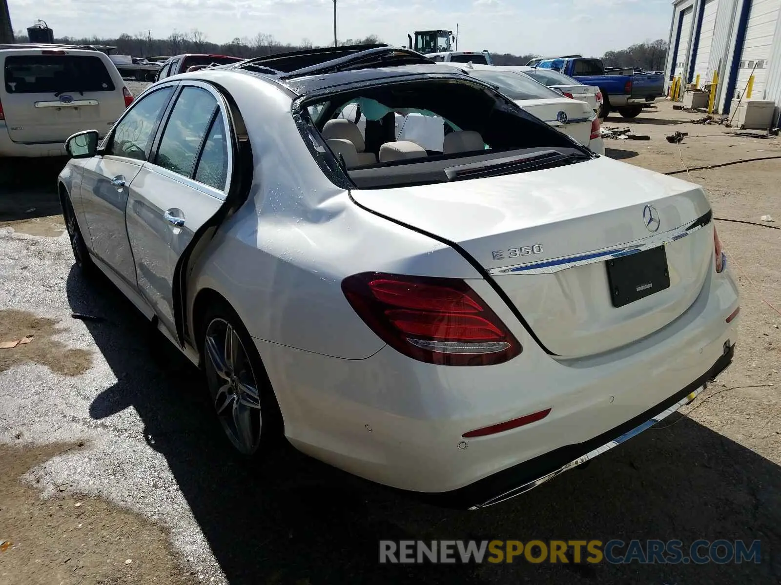 3 Photograph of a damaged car W1KZF8DB4LA820313 MERCEDES-BENZ E CLASS 2020