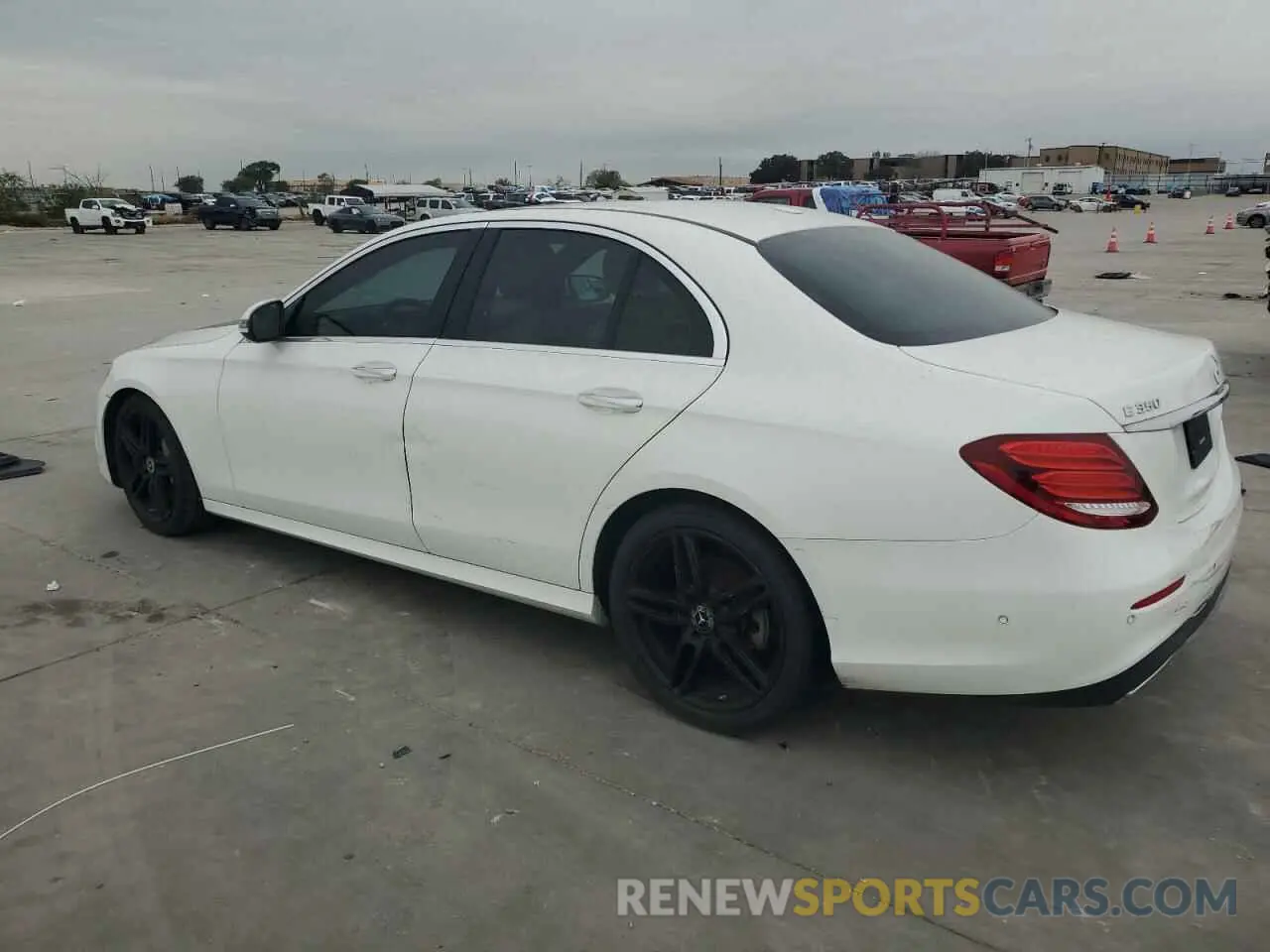 2 Photograph of a damaged car W1KZF8DB4LA821011 MERCEDES-BENZ E-CLASS 2020