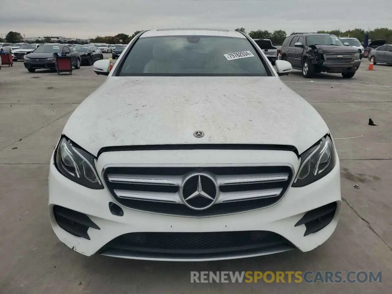 5 Photograph of a damaged car W1KZF8DB4LA821011 MERCEDES-BENZ E-CLASS 2020