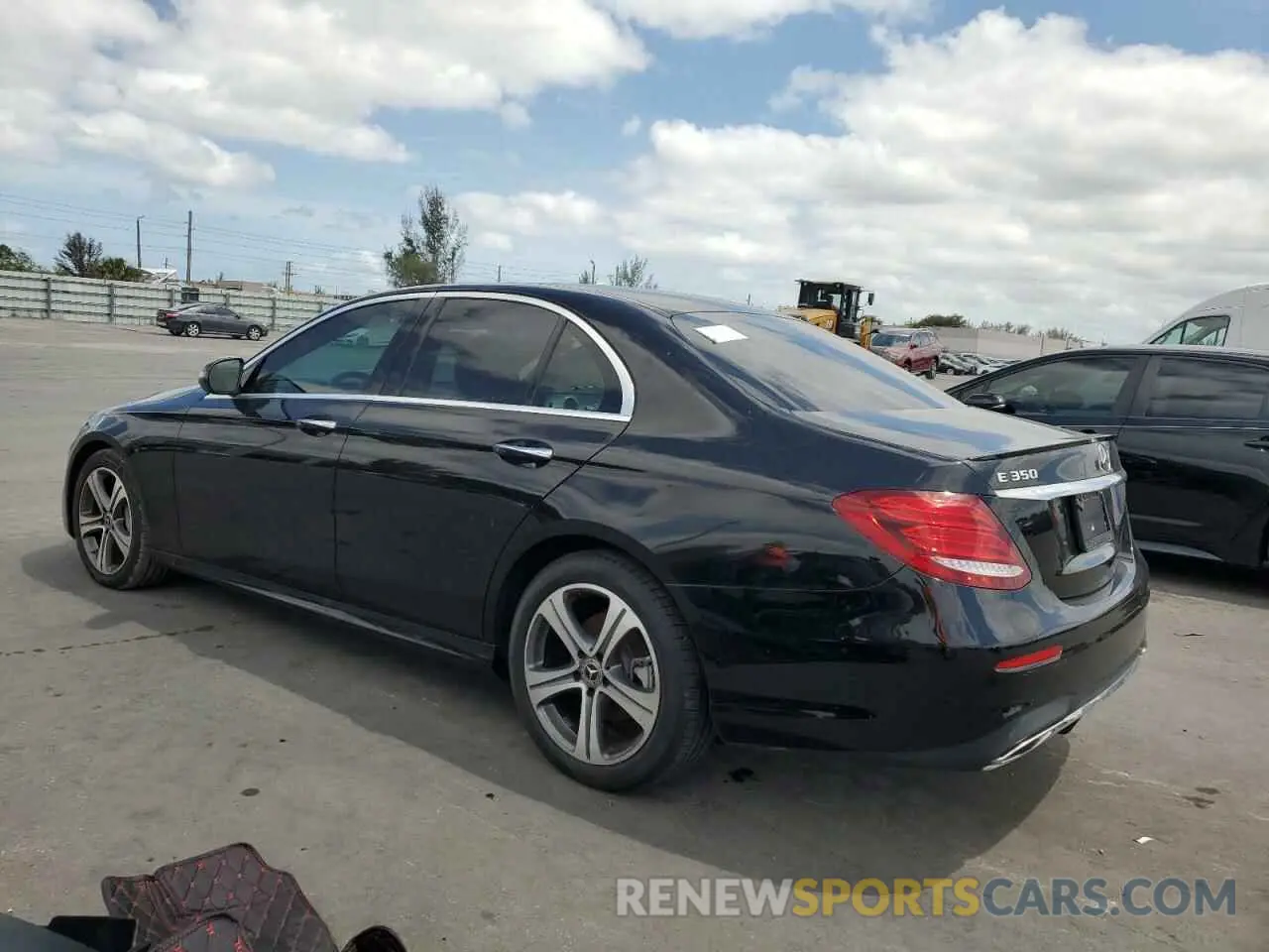 2 Photograph of a damaged car W1KZF8DB5LA829408 MERCEDES-BENZ E-CLASS 2020