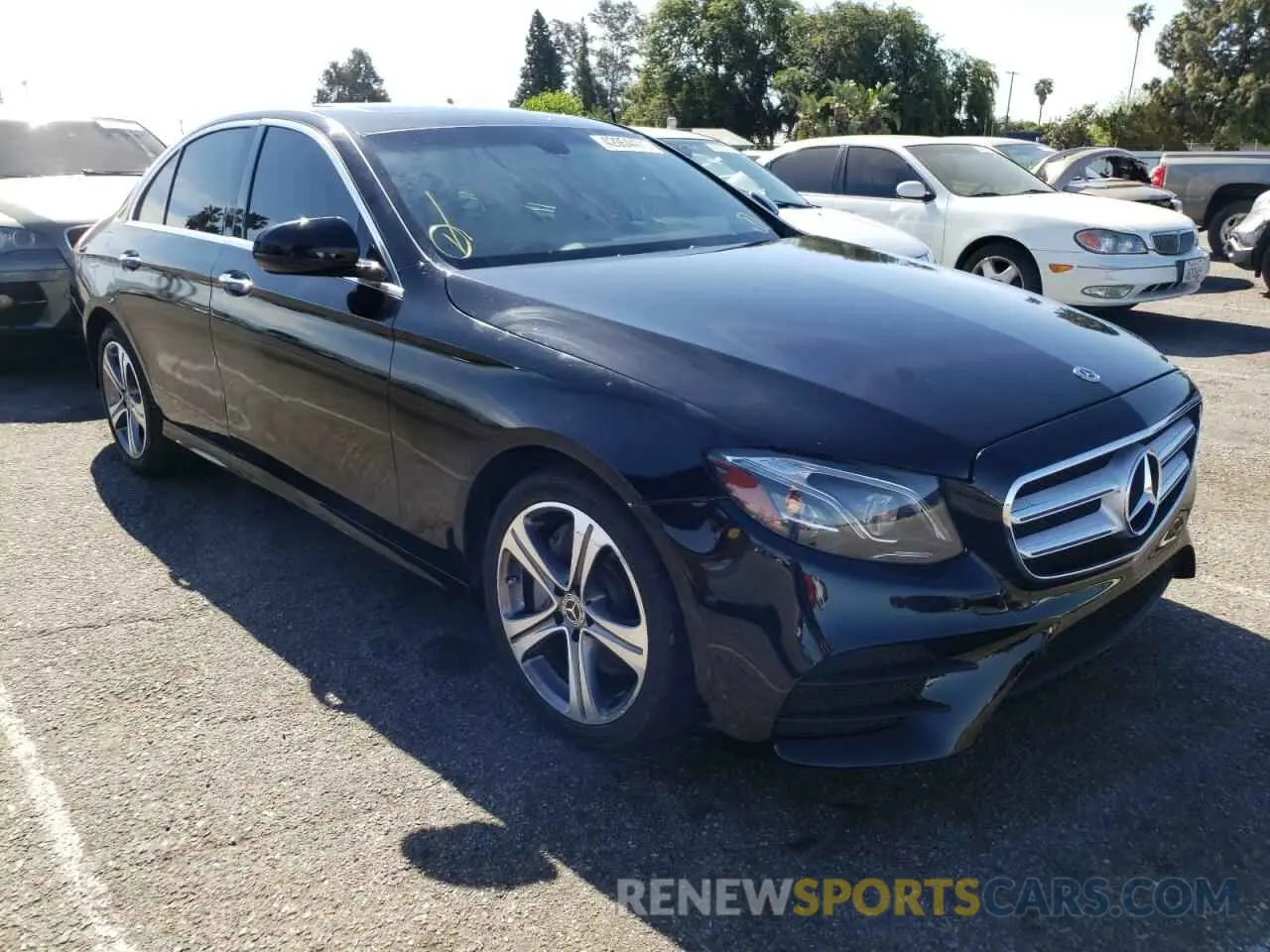 1 Photograph of a damaged car W1KZF8DB6LA768019 MERCEDES-BENZ E CLASS 2020