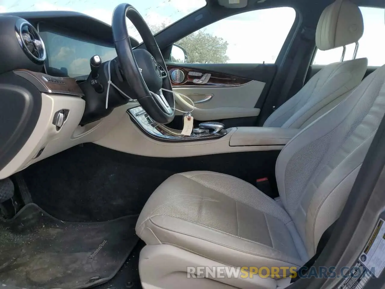 7 Photograph of a damaged car W1KZF8DB7LA834223 MERCEDES-BENZ E-CLASS 2020