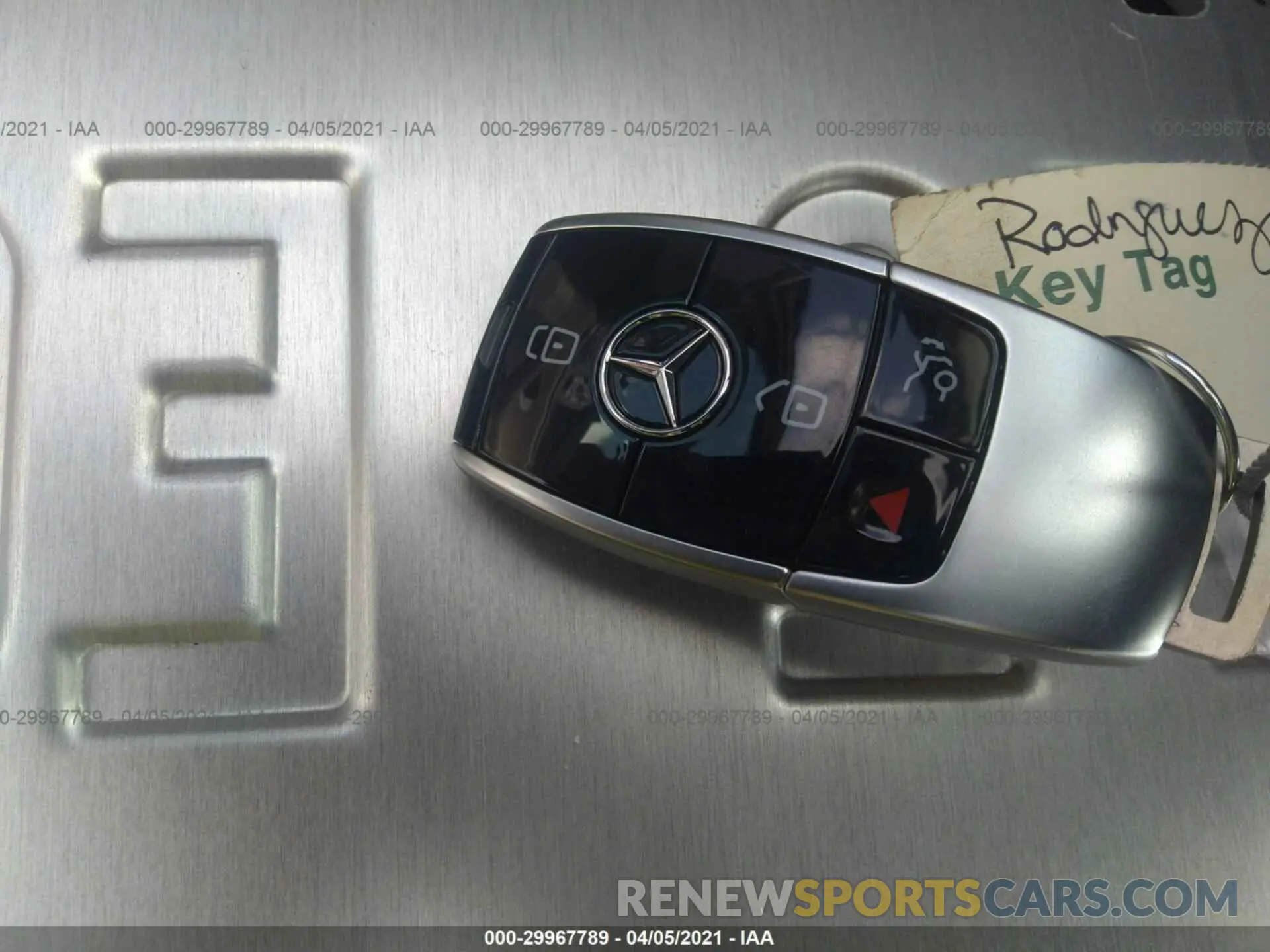 11 Photograph of a damaged car W1KZF8DB8LA810318 MERCEDES-BENZ E-CLASS 2020