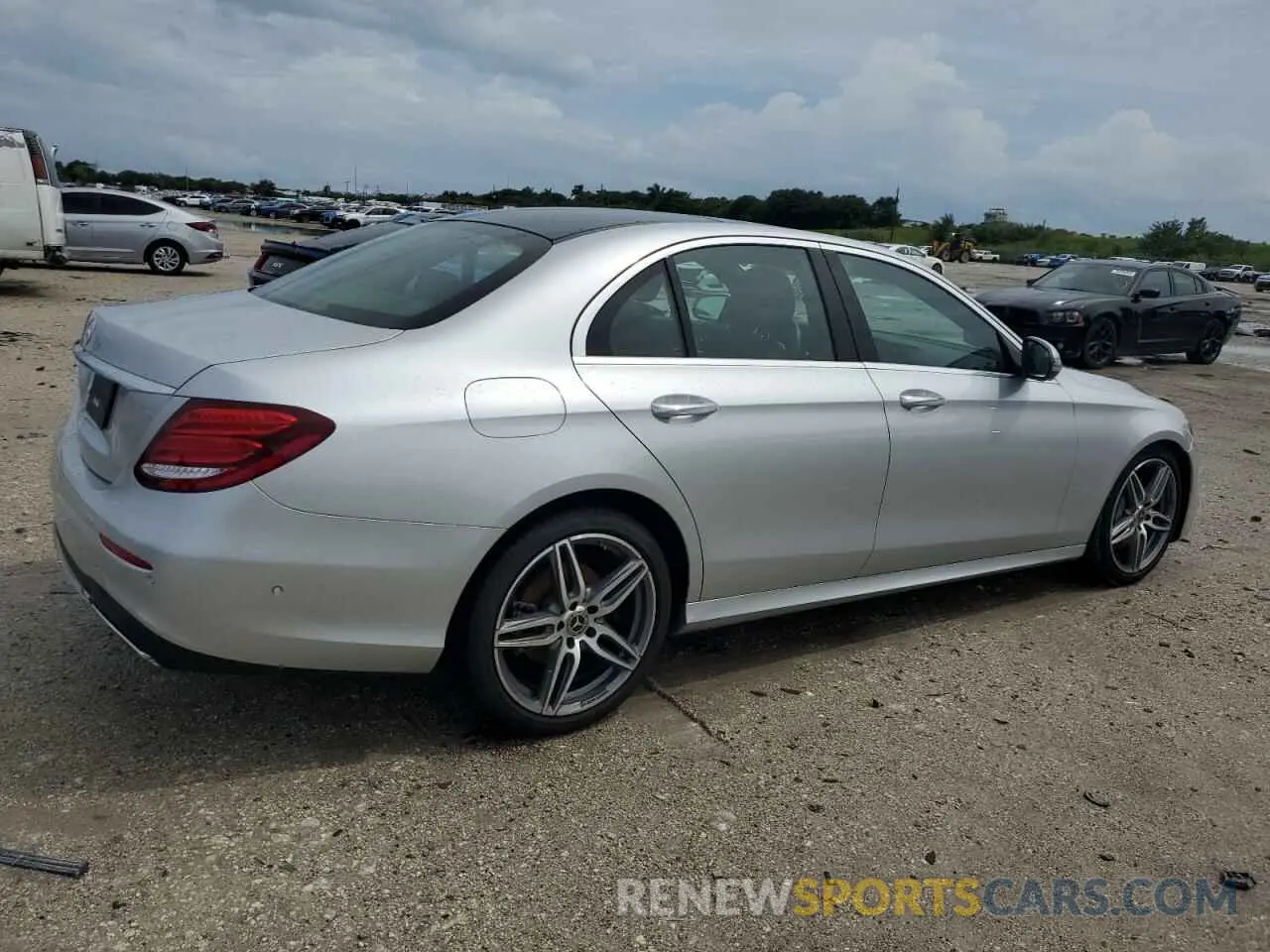 3 Photograph of a damaged car W1KZF8DB9LA818301 MERCEDES-BENZ E-CLASS 2020