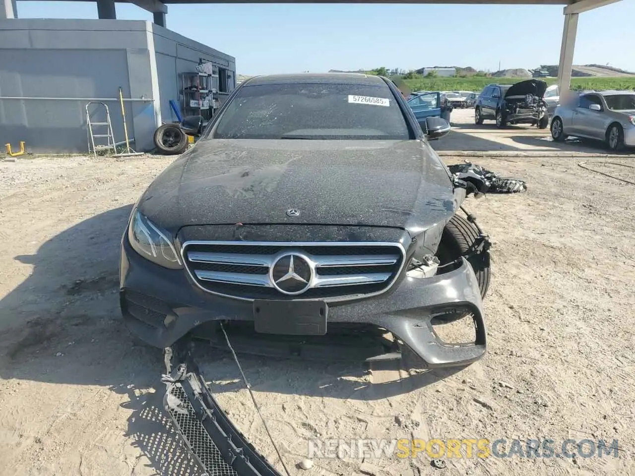 5 Фотография поврежденного автомобиля W1KZF8EB1LA801023 MERCEDES-BENZ E-CLASS 2020