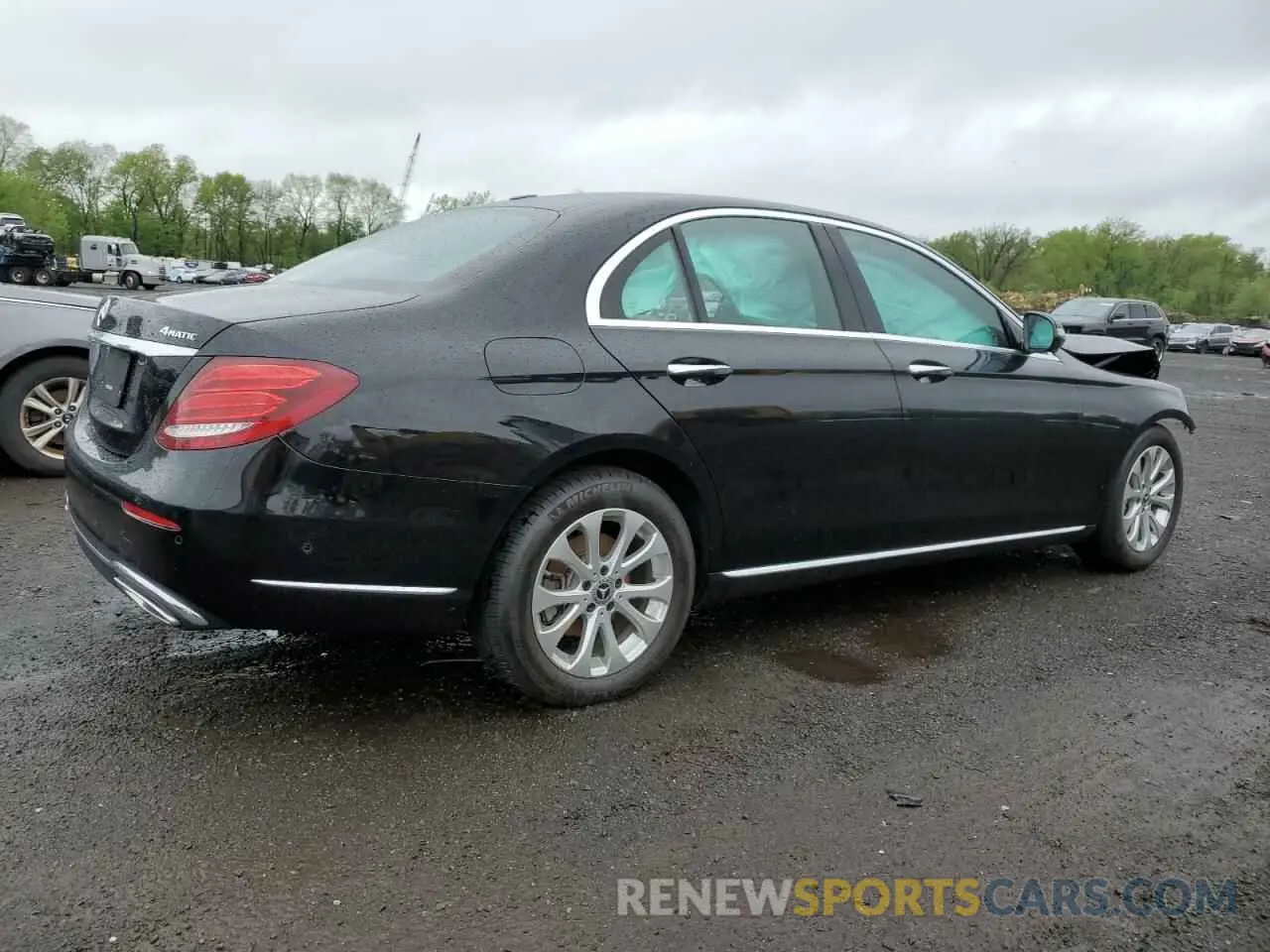 3 Photograph of a damaged car W1KZF8EB3LA824464 MERCEDES-BENZ E-CLASS 2020