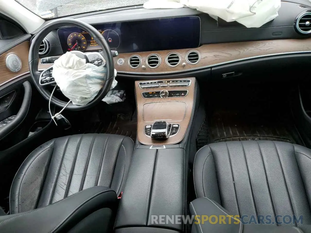 8 Photograph of a damaged car W1KZF8EB3LA824464 MERCEDES-BENZ E-CLASS 2020