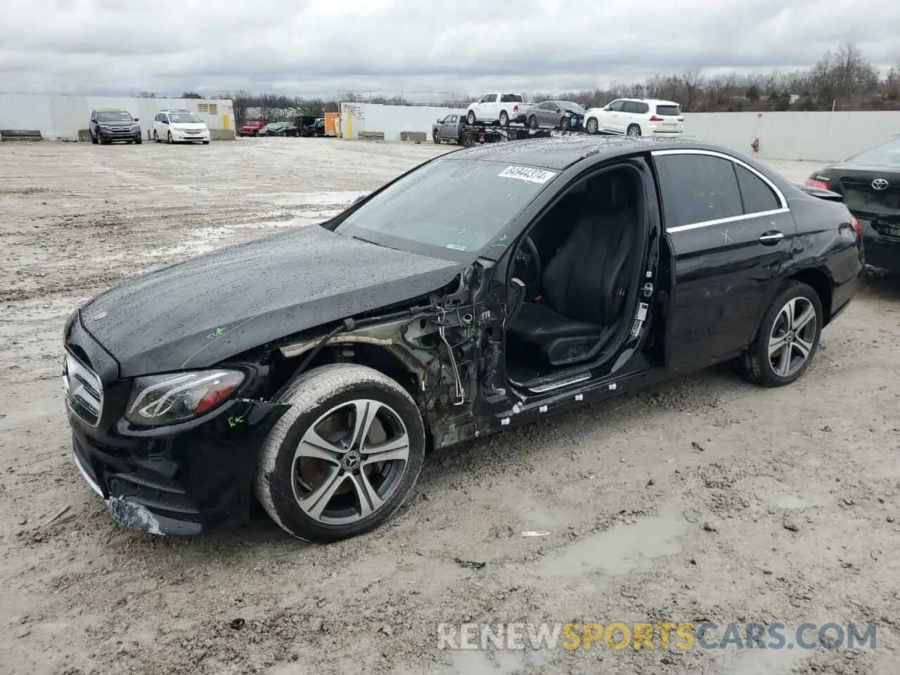 1 Фотография поврежденного автомобиля W1KZF8EB5LA839211 MERCEDES-BENZ E-CLASS 2020