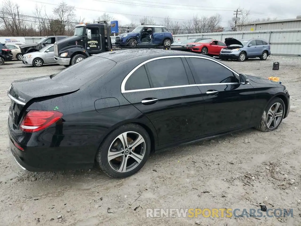 3 Фотография поврежденного автомобиля W1KZF8EB5LA839211 MERCEDES-BENZ E-CLASS 2020