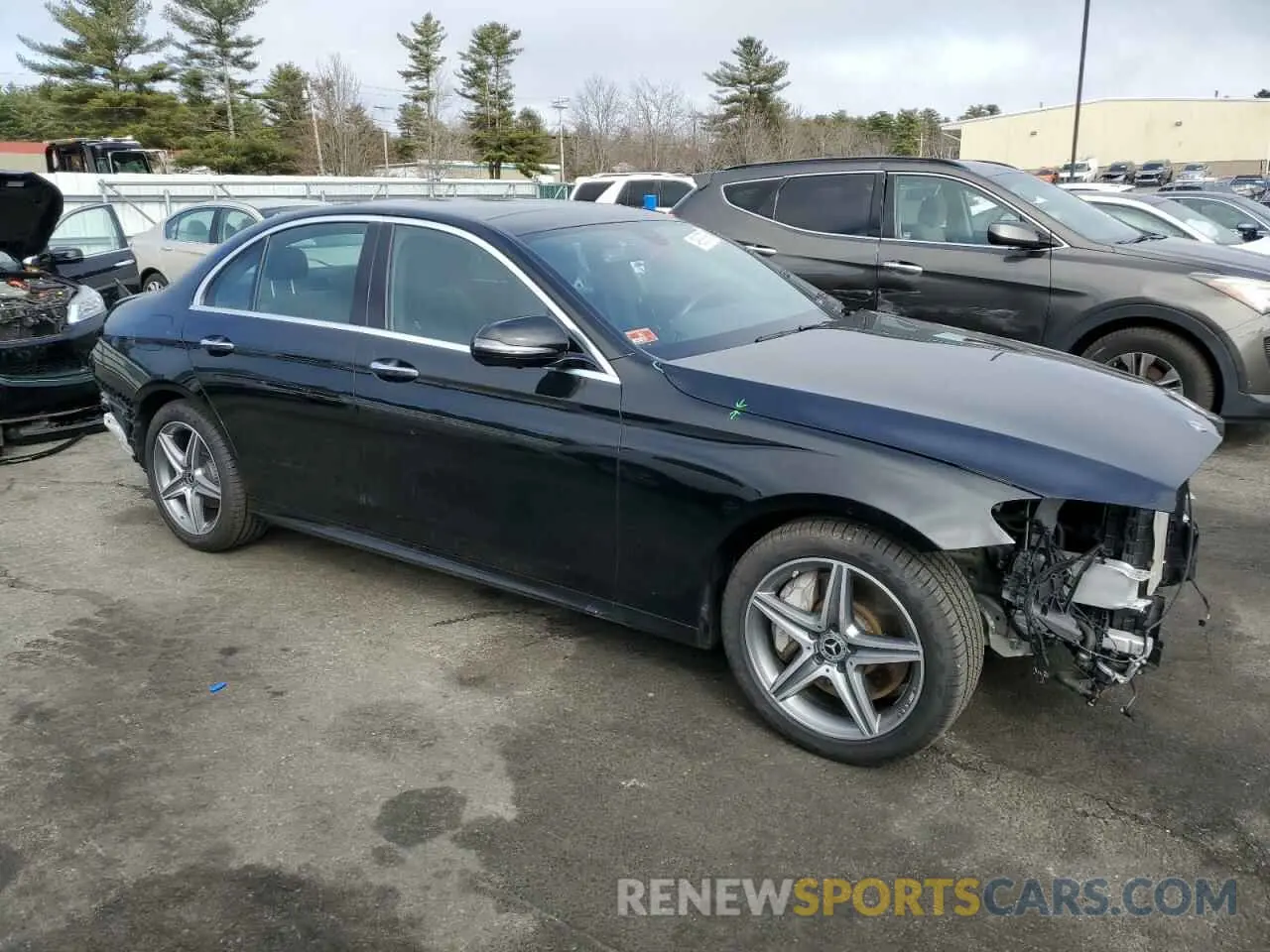 4 Photograph of a damaged car W1KZF8EB8LA811757 MERCEDES-BENZ E-CLASS 2020