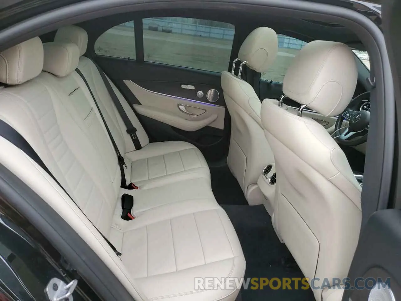 10 Photograph of a damaged car WDDZF6JB8LA707599 MERCEDES-BENZ E-CLASS 2020
