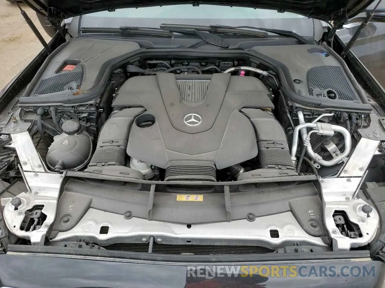 11 Photograph of a damaged car WDDZF6JB8LA707599 MERCEDES-BENZ E-CLASS 2020