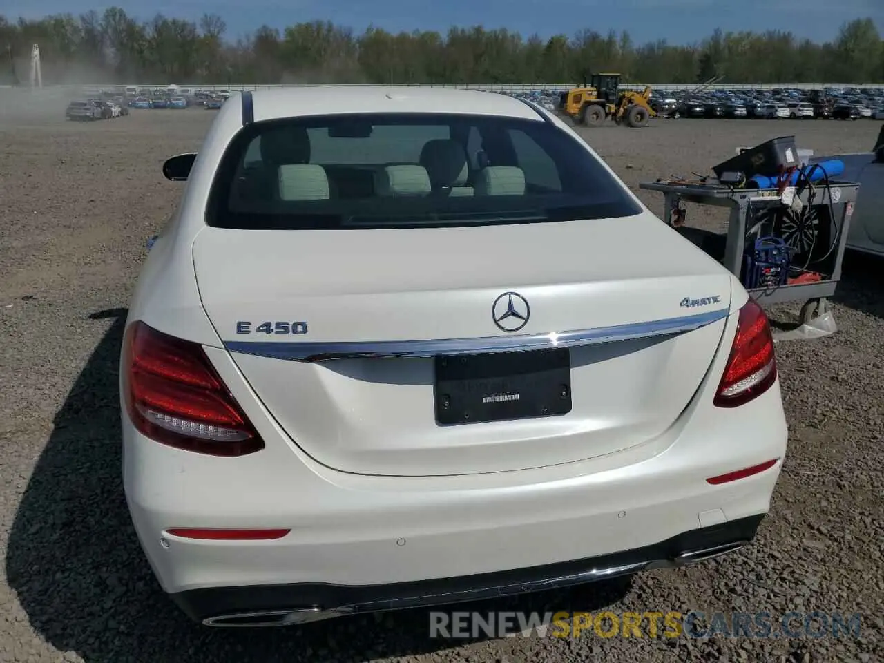 6 Photograph of a damaged car WDDZF6JB9LA734326 MERCEDES-BENZ E-CLASS 2020
