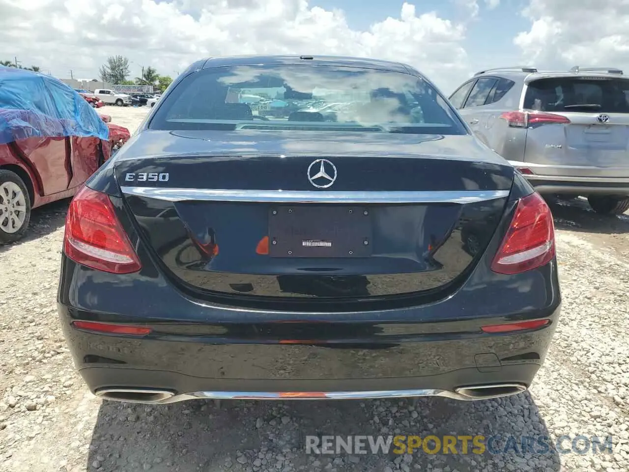 6 Photograph of a damaged car WDDZF8DB0LA711055 MERCEDES-BENZ E-CLASS 2020