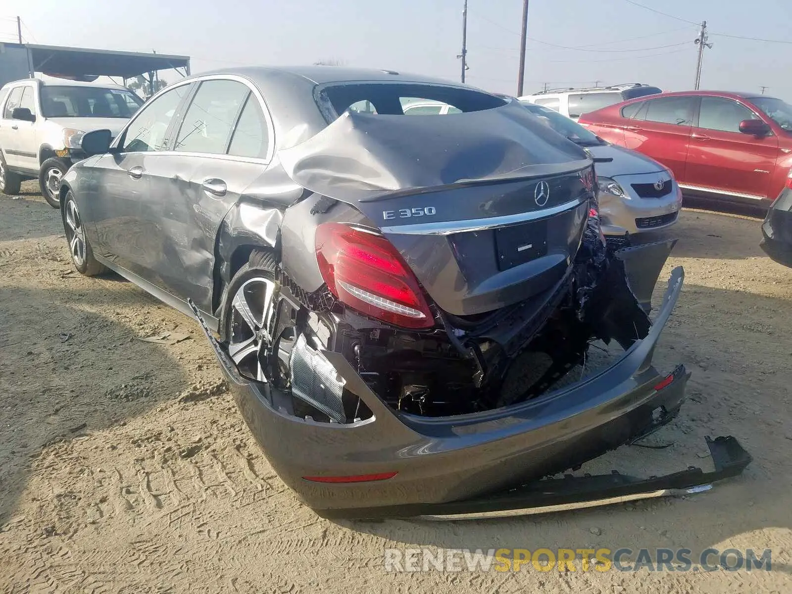 3 Photograph of a damaged car WDDZF8DB0LA745397 MERCEDES-BENZ E CLASS 2020