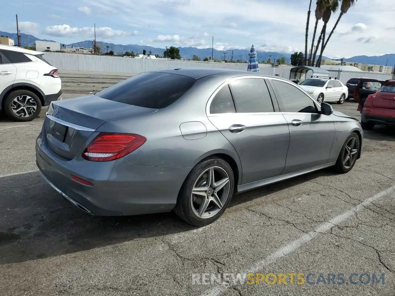 3 Photograph of a damaged car WDDZF8DB1LA703868 MERCEDES-BENZ E-CLASS 2020