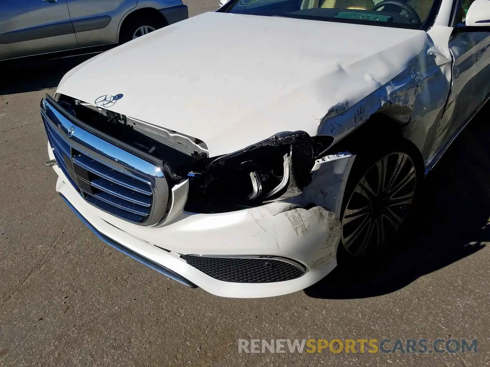 9 Photograph of a damaged car WDDZF8DB2LA733042 MERCEDES-BENZ E CLASS 2020