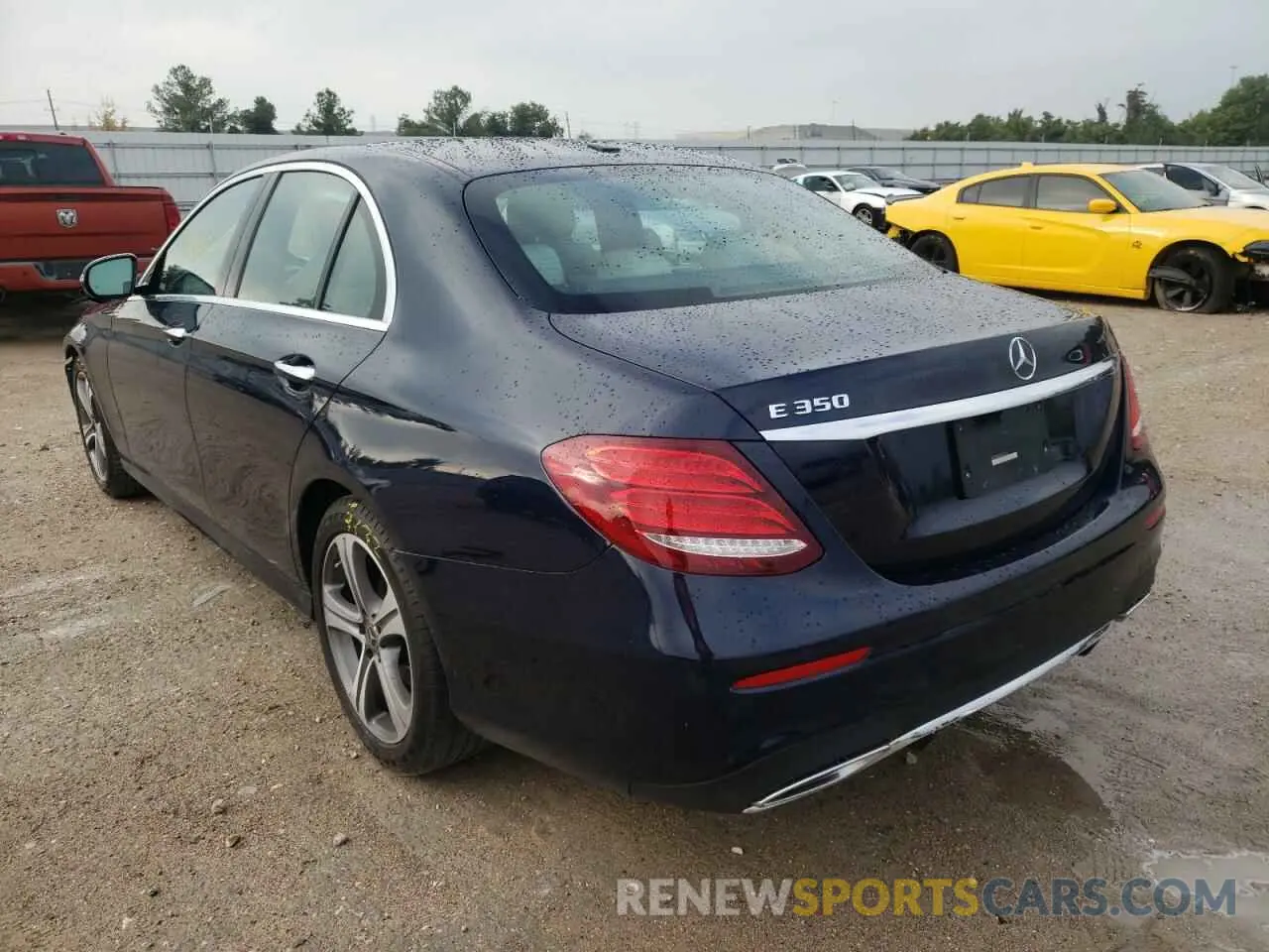 3 Photograph of a damaged car WDDZF8DB3LA701636 MERCEDES-BENZ E-CLASS 2020