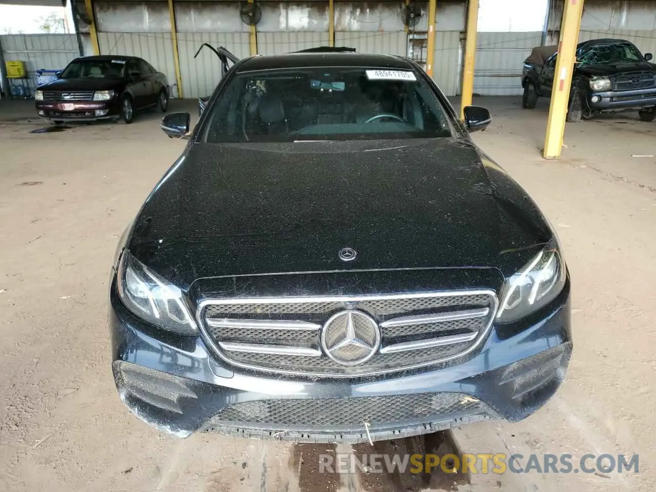 5 Photograph of a damaged car WDDZF8DB4LA711219 MERCEDES-BENZ E-CLASS 2020