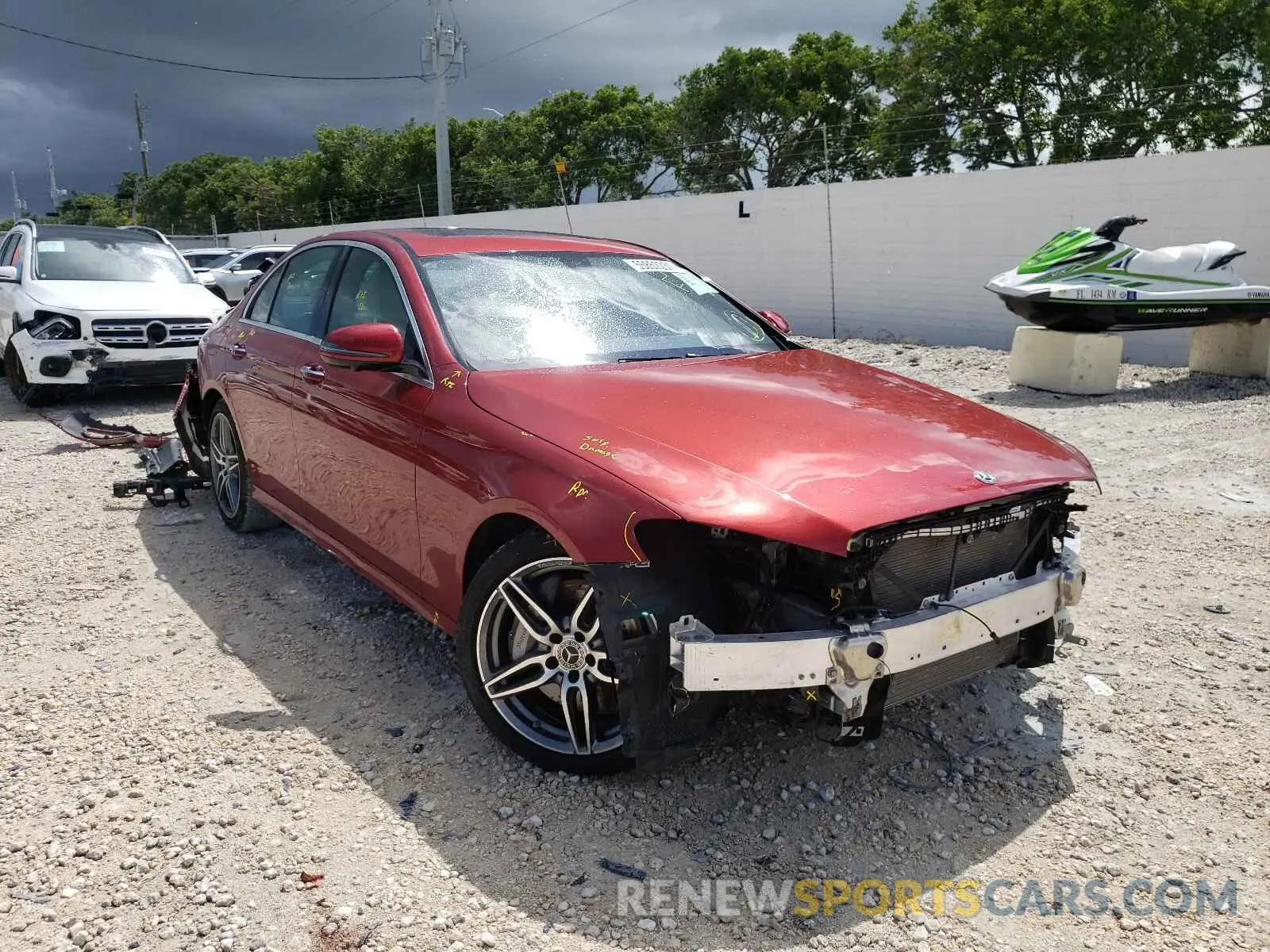1 Photograph of a damaged car WDDZF8DB4LA753261 MERCEDES-BENZ E-CLASS 2020