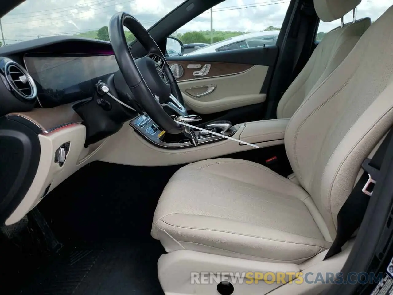 7 Photograph of a damaged car WDDZF8EB1LA701701 MERCEDES-BENZ E-CLASS 2020