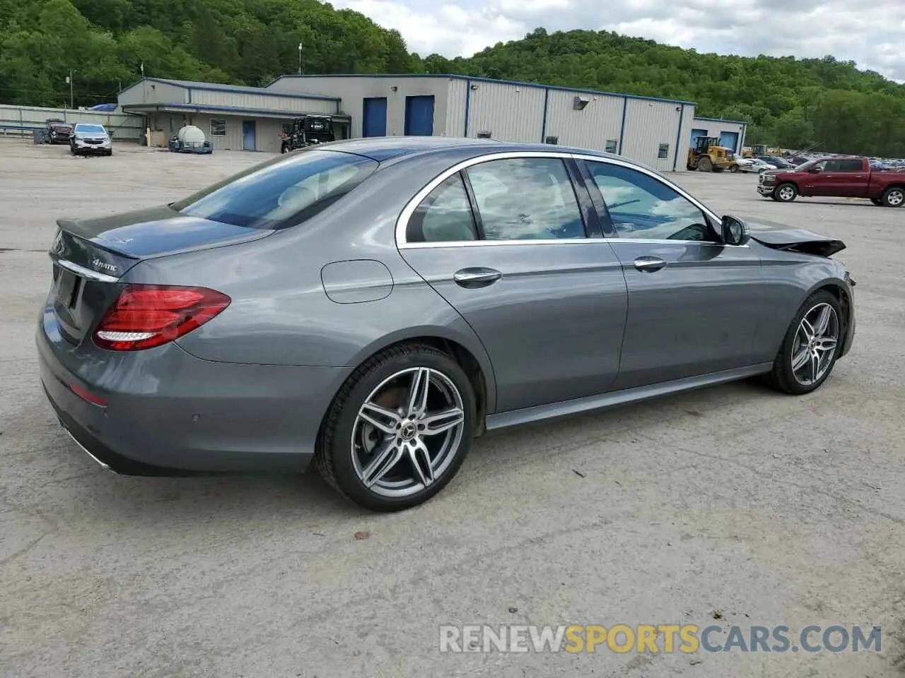 3 Photograph of a damaged car WDDZF8EB1LA723438 MERCEDES-BENZ E-CLASS 2020