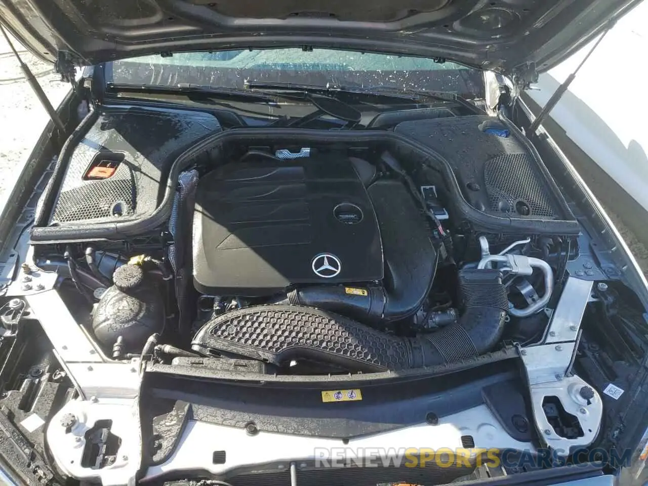 11 Photograph of a damaged car WDDZF8EB5LA750304 MERCEDES-BENZ E-CLASS 2020