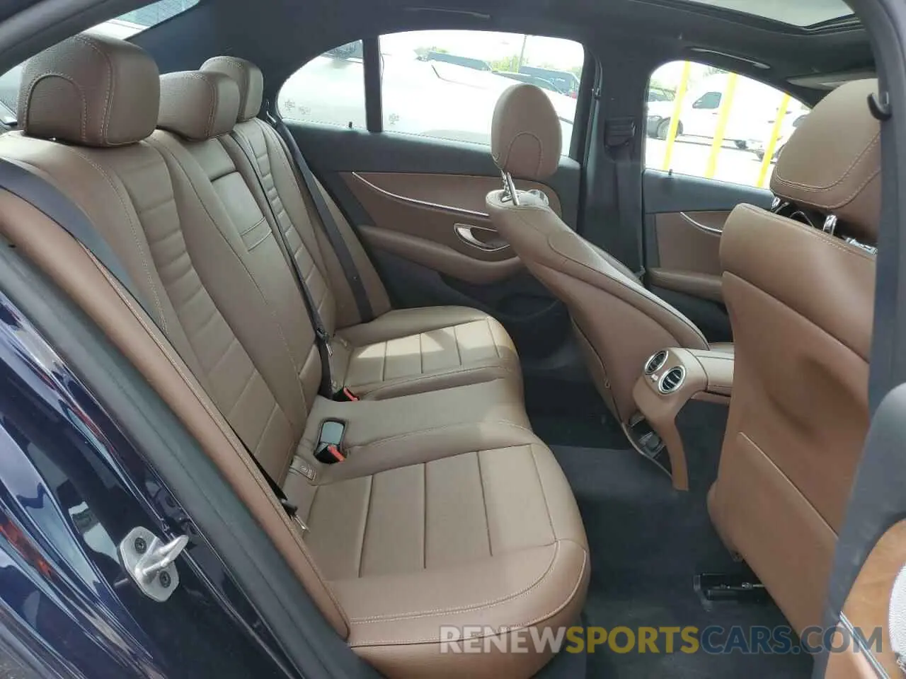 10 Фотография поврежденного автомобиля WDDZF8EB6LA713083 MERCEDES-BENZ E-CLASS 2020